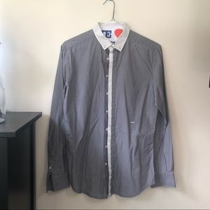Dolce & Gabbana Shirts - Dolce and Gabana button down Dolce & Gabbana Shirts - Dolce and Gabana button down